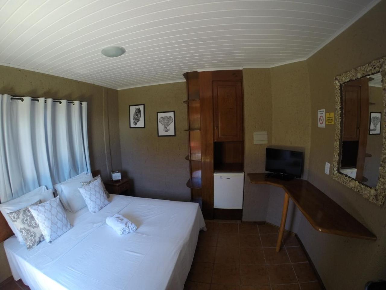 Pousada Halliny do Rosa Praia do Rosa Habitación foto