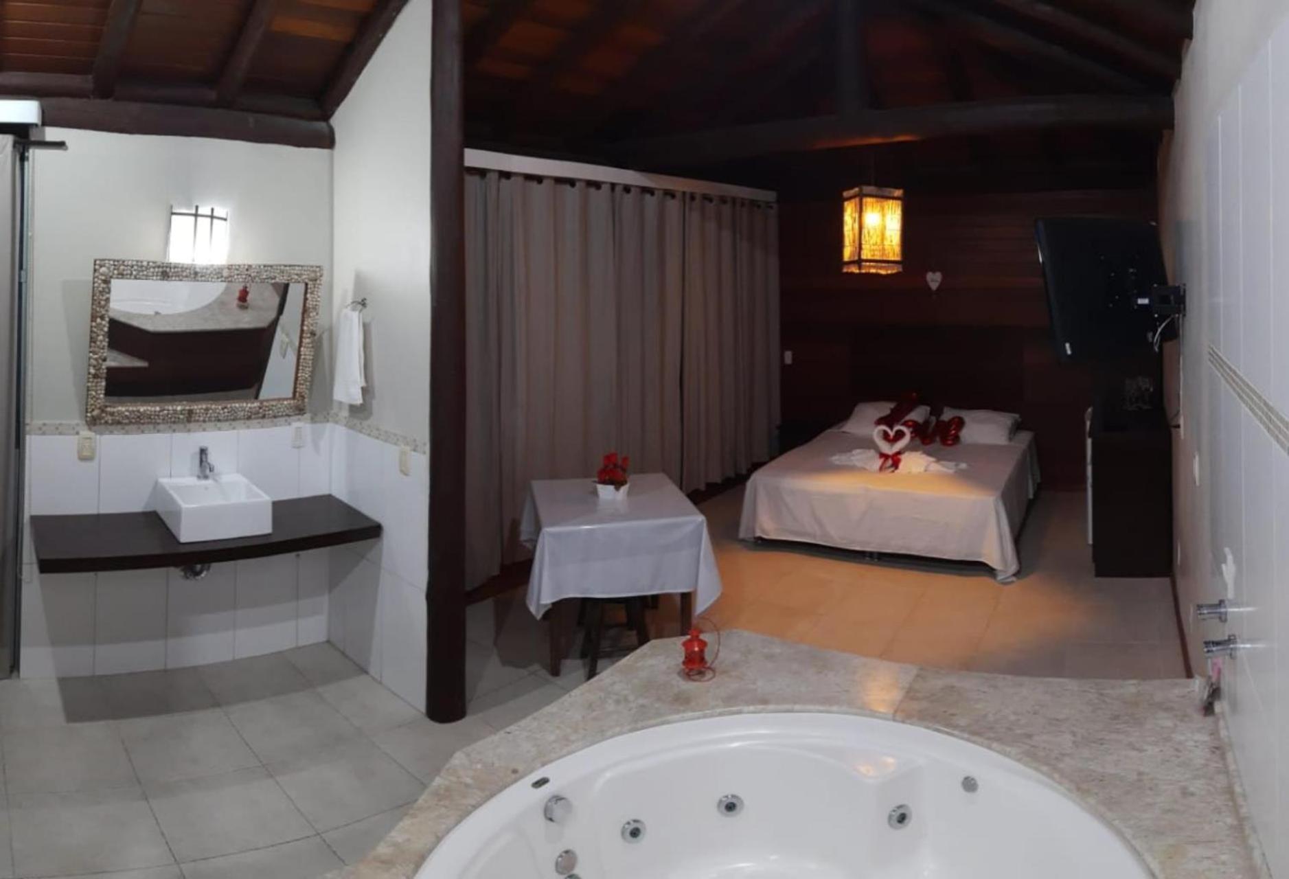 Pousada Halliny do Rosa Praia do Rosa Habitación foto