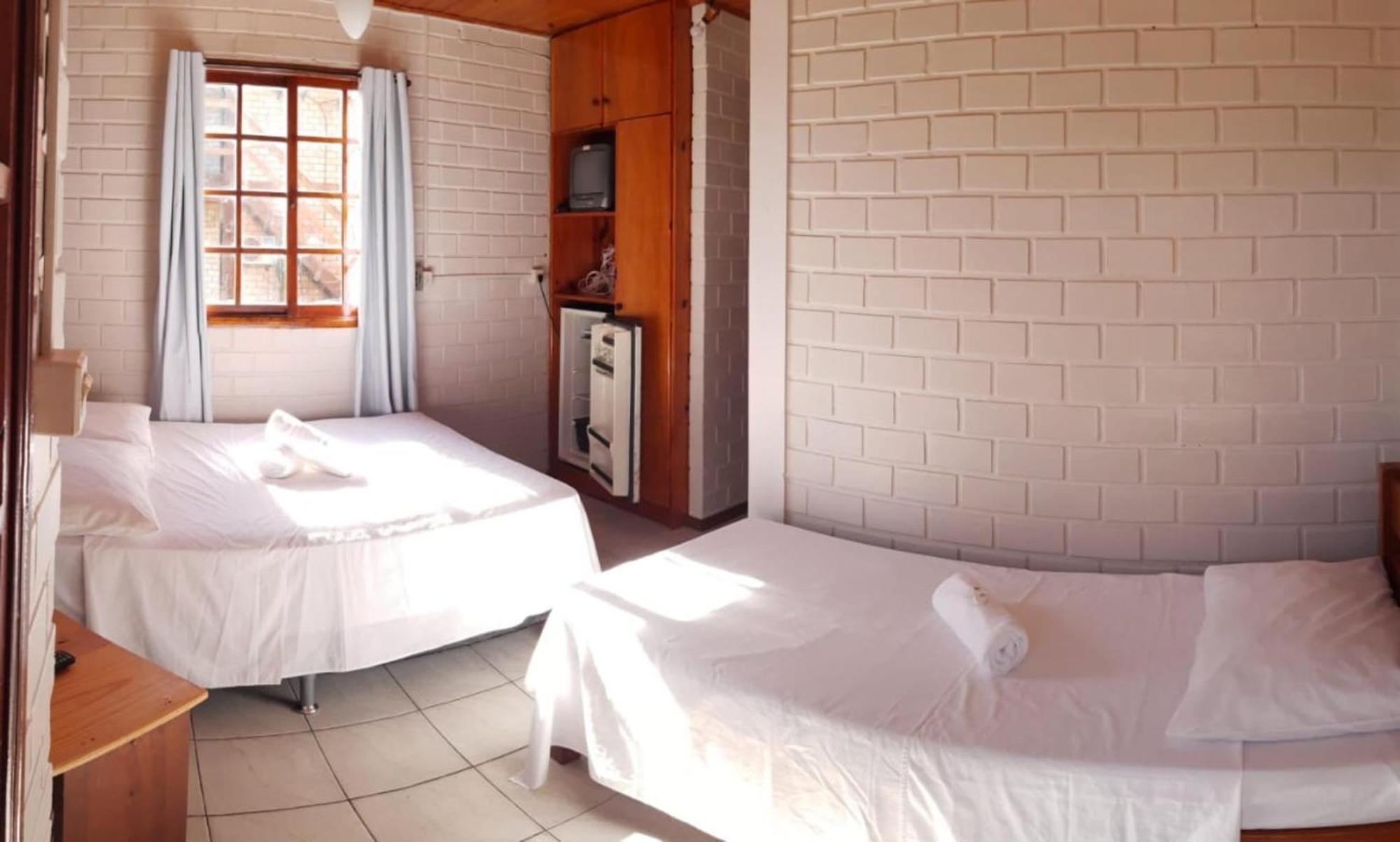 Pousada Halliny do Rosa Praia do Rosa Habitación foto