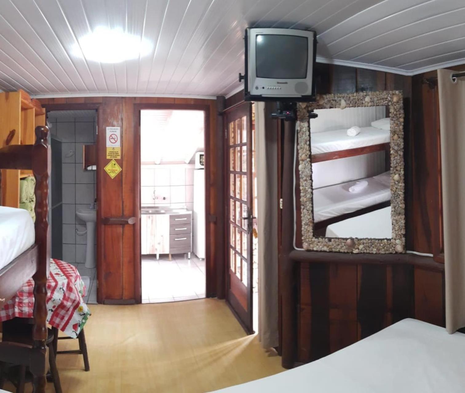 Pousada Halliny do Rosa Praia do Rosa Habitación foto